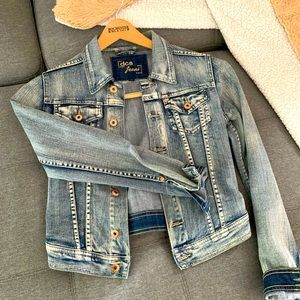 Cropped denim jacket, size S